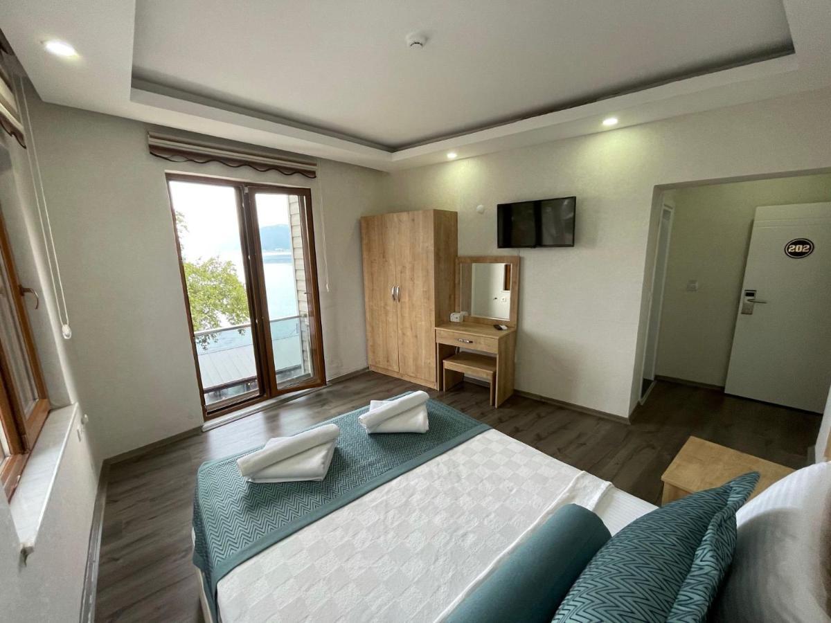 Kroisos Lake Resort Hotel 埃利迪尔 外观 照片