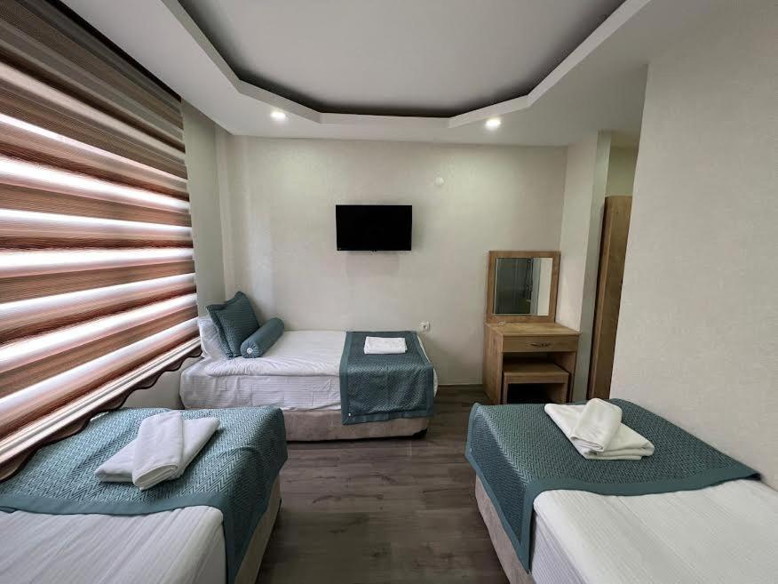 Kroisos Lake Resort Hotel 埃利迪尔 外观 照片
